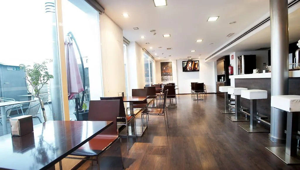 Hotel Universal Granada